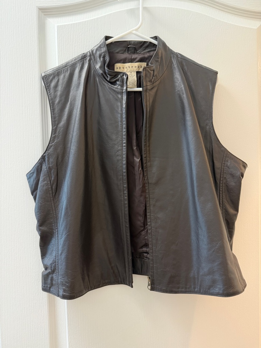 Apostrophe Black Leather Sleeveless Zip Front Vest Dark Brown